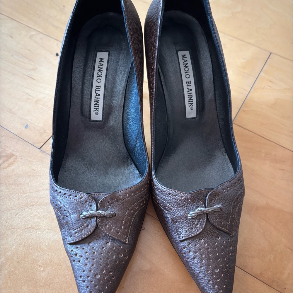 Manolo Blahnik Brown Leather Women's Shoes